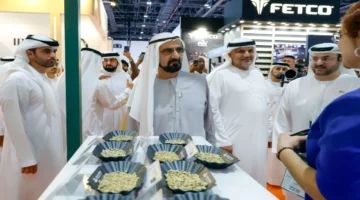 جولة في دبي.. محمد بن راشد يزور معرض عالم القهوة بمشاركة شركات دولية